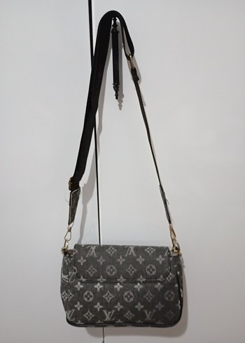 Gri Yılan Desenli Zincir Detaylı Kadın Çanta - Görsel 2