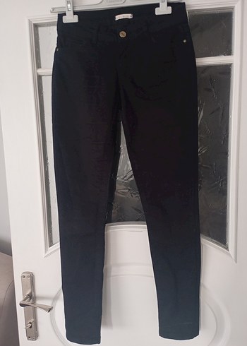 Siyah Fermuarlı Dar Kesim Kadın Jean - Görsel 3