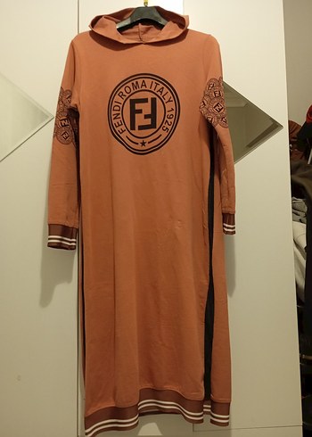 Uzun Kollu Zincir Detaylı Kahverengi Tunik - Görsel 2