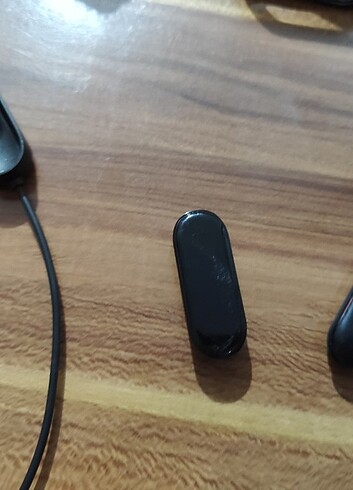 Xiaomi Mi Band 3 + İstediğiniz 5 kordon