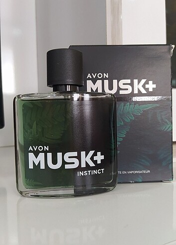 Avon Musk instinc erkek parfümü 