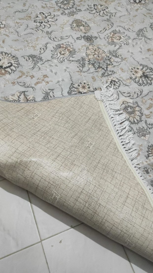 Gri Beyaz Nakışlı Klasik Halı 4 kare metre - Görsel 2