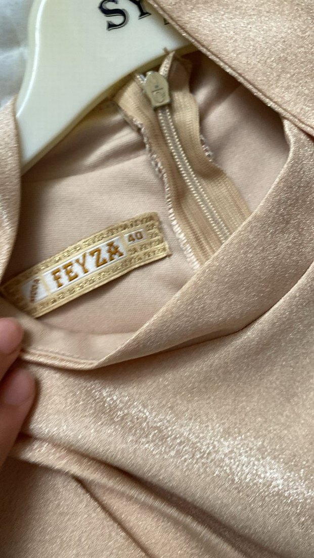 Bej Uzun Kollu V Yaka Drapeli Kadın Elbise - Görsel 4