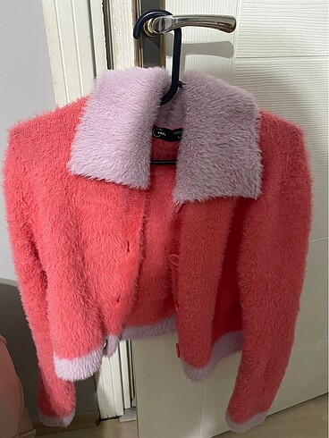Pembe peluş hırka
