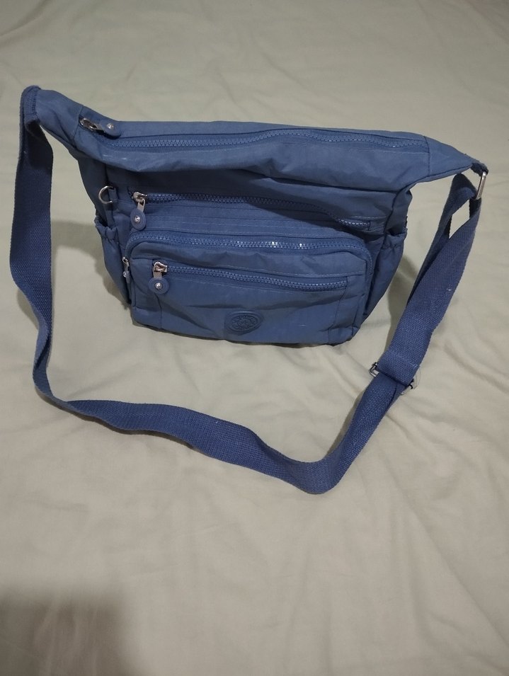 Mavi Fermuarlı Kadın Postacı Çanta - Görsel 2