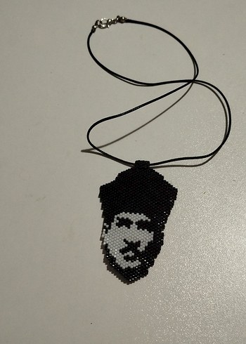 Peyote tekniği ile Siyah Boncuklu Midir Kolye - Görsel 3