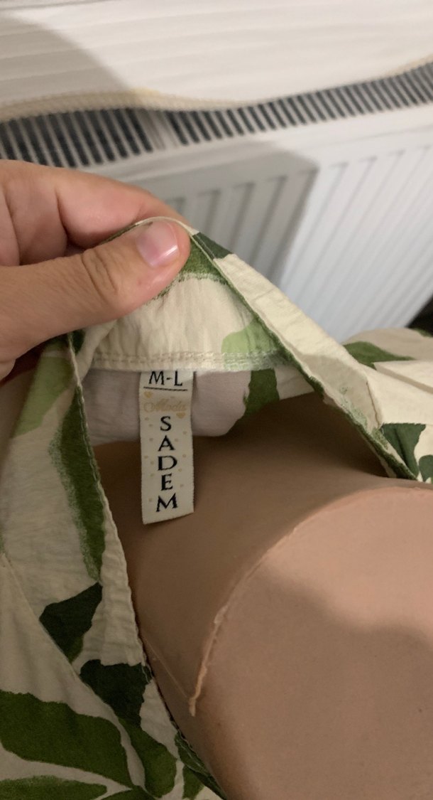 Uzun Kollu Yeşil Baskılı Keten Elbise - Görsel 5