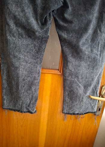 Gri Bol Kesim Kot Pantolon - Görsel 6