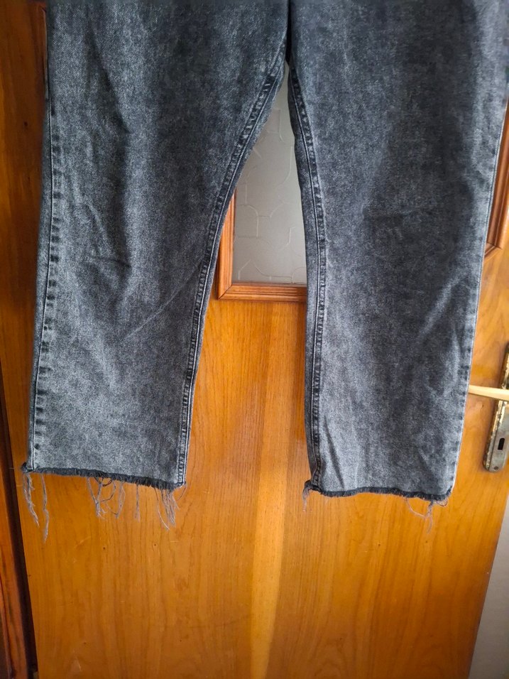 Gri Bol Kesim Kot Pantolon - Görsel 3