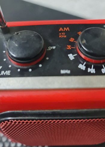 Renkli Kırmızı Taşınabilir Müzik Sistemi - Görsel 4