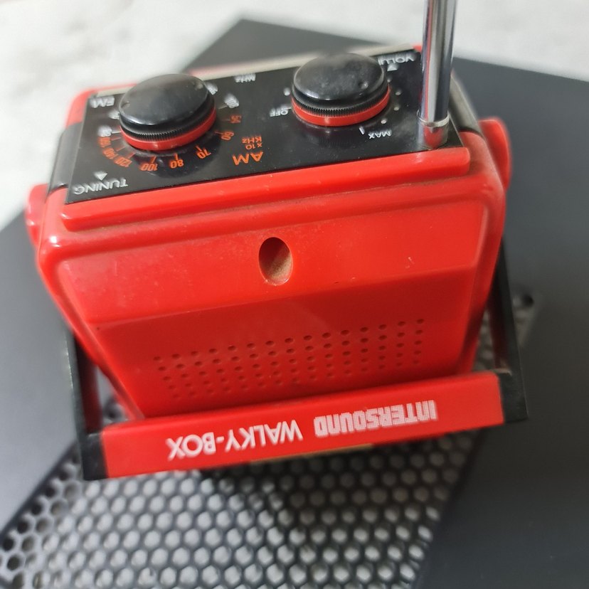 Renkli Kırmızı Taşınabilir Müzik Sistemi - Görsel 5