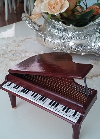 Diğer El yapımı mini piano