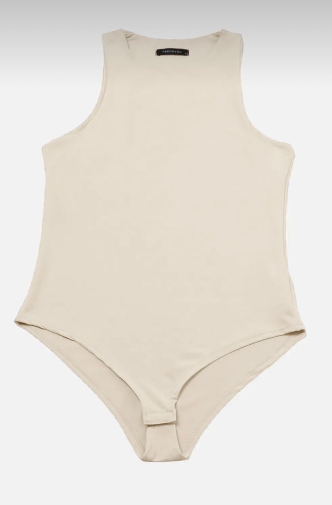 Bej Yüksek Kadın Atlet - Görsel 4