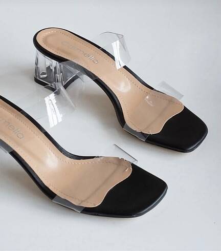 Şeffaf bant detaylı terlik - Görsel 2