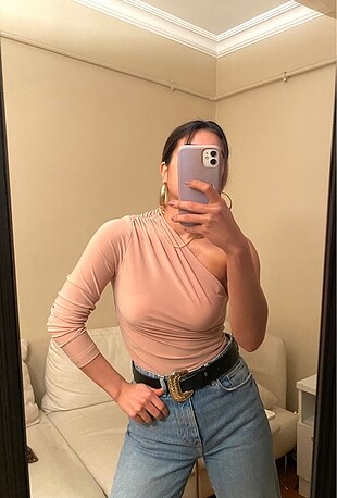 Zara Tek omuz bluz