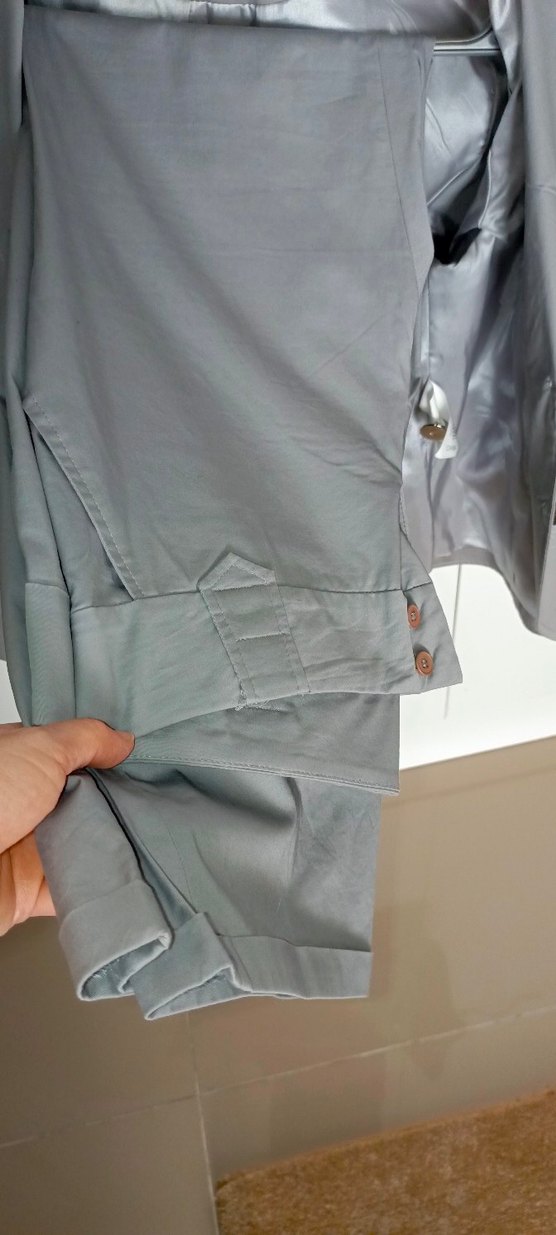 Gri Kısa Kollu Kadın Blazer Ceket-pantolon takım - Görsel 3