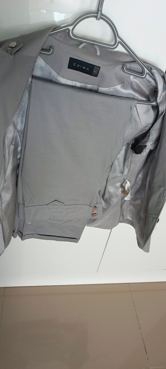 Gri Kısa Kollu Kadın Blazer Ceket-pantolon takım - Görsel 2