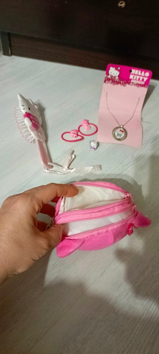 Pembe Dantel Detaylı Hello Kitty Aksesuar Seti - Görsel 3