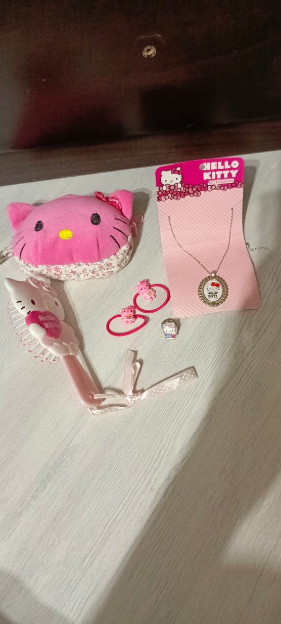 Pembe Dantel Detaylı Hello Kitty Aksesuar Seti - Görsel 2