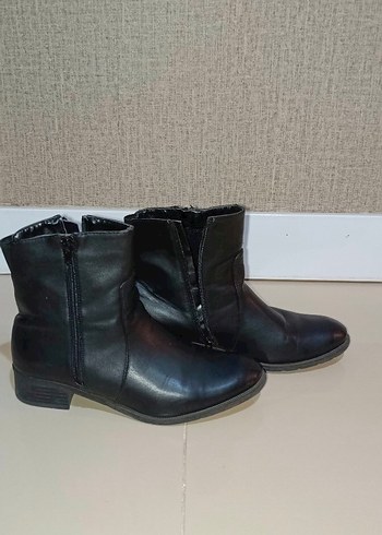 Deri Siyah Topuklu Kadın Bot - Görsel 6