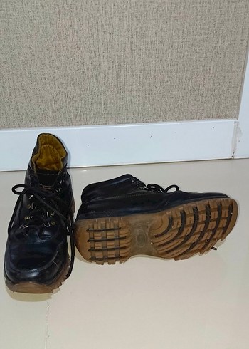 Siyah Bağcıklı Erkek Kauçuk Bot - Görsel 3