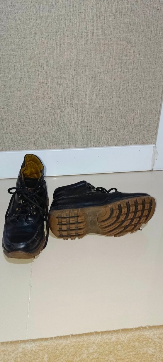 Siyah Bağcıklı Erkek Kauçuk Bot - Görsel 3