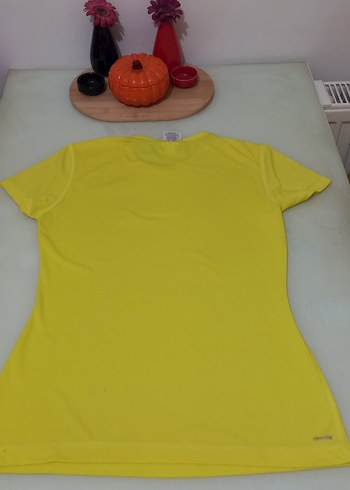 adidas S beden Sarı Adidas Kadın Kısa Kollu Tişört - Görsel 4