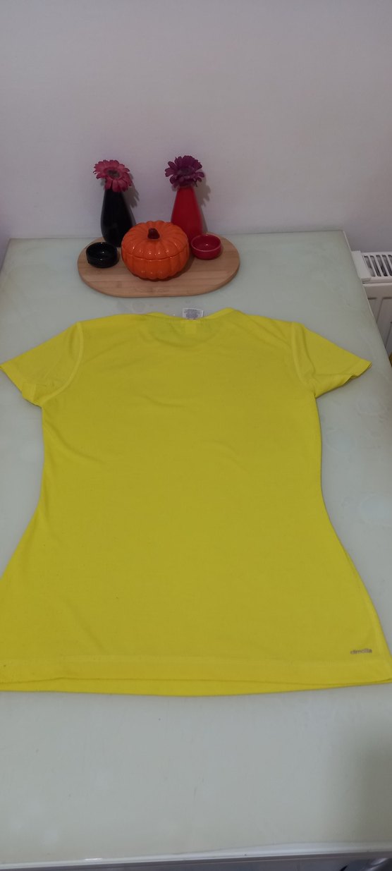 adidas S beden Sarı Adidas Kadın Kısa Kollu Tişört - Görsel 4