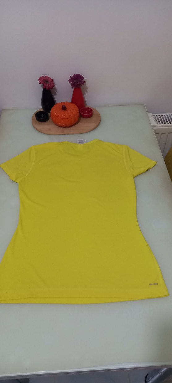 adidas S beden Sarı Adidas Kadın Kısa Kollu Tişört - Görsel 5