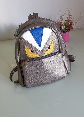 Sırt çantası  - Görsel 2