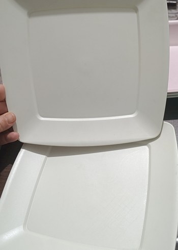 sert plastik piknik tabakları ve limon sıkacağı - Görsel 4