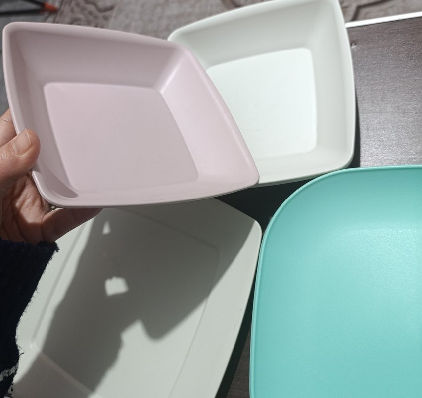 sert plastik piknik tabakları ve limon sıkacağı - Görsel 3