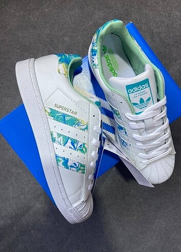 Adidas Süperstar Green Avatar