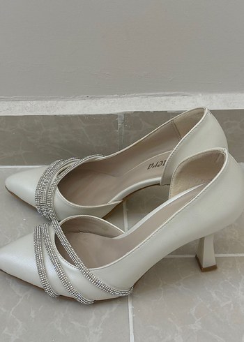 36 Beden beyaz Renk Beyaz Drapeli Stiletto Kadın Abiye Ayakkabı