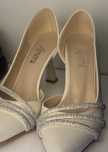 Zara Beyaz Drapeli Stiletto Kadın Abiye Ayakkabı