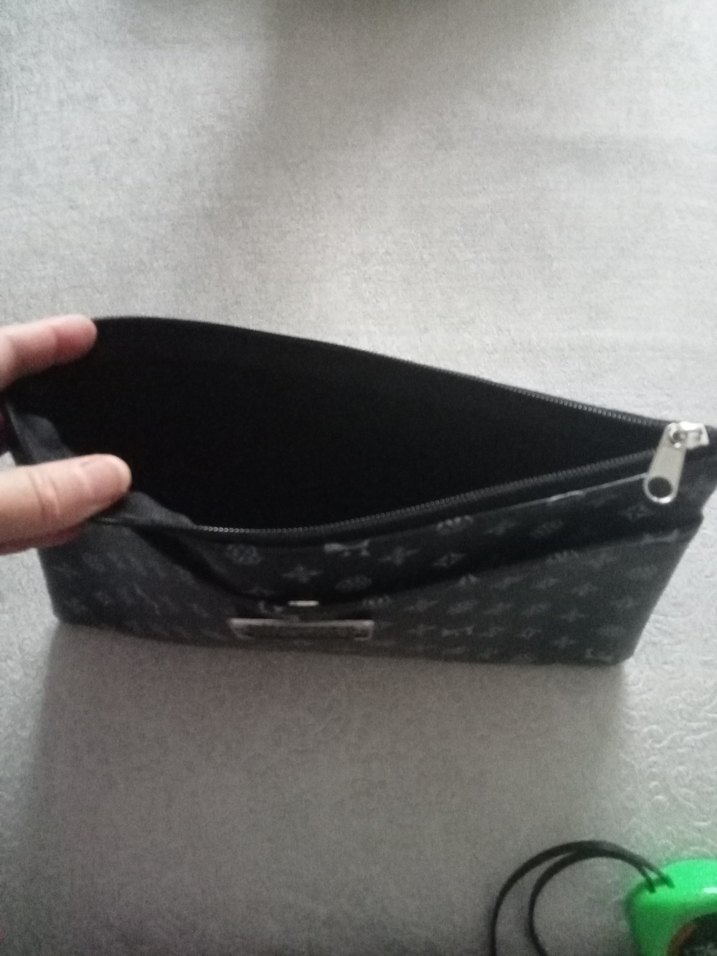 Gri Baskılı Kadın Fermuarlı Portföy Çanta - Görsel 5