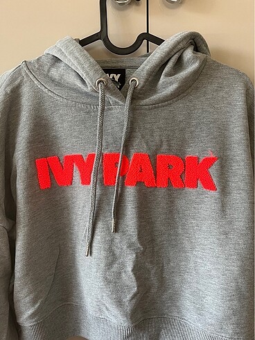 Ivy park sweat