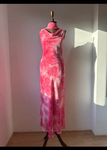 American Vintage Pembe İpek Dokulu Kadın Vintage Elbise