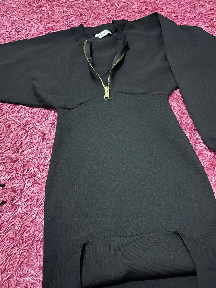 Uzun Kollu Siyah Dar Kesim Kadın Elbise - Görsel 2