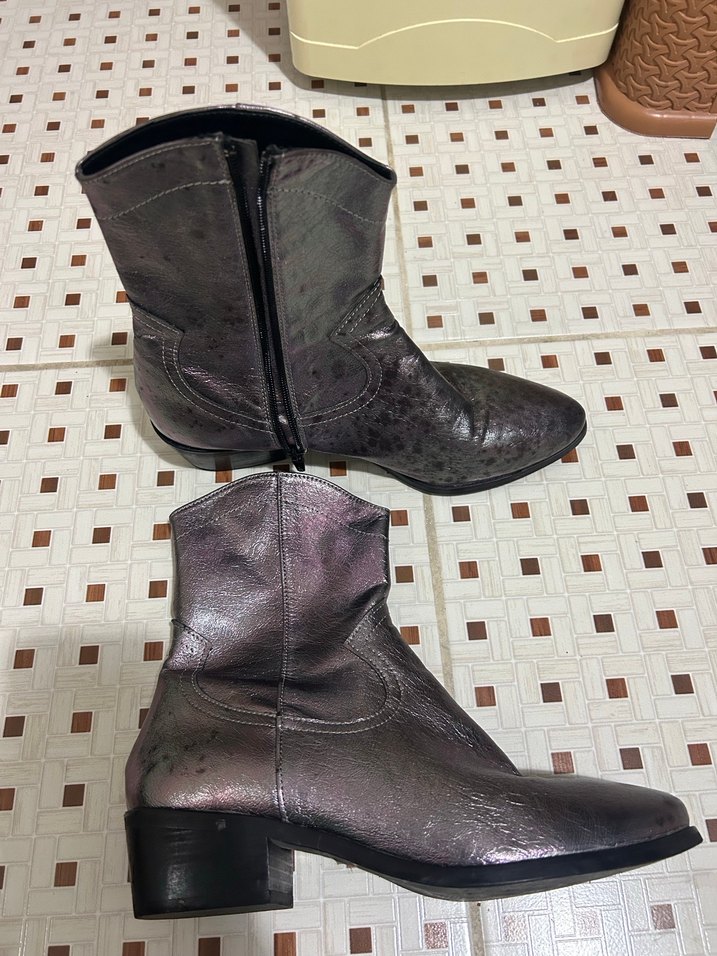 Kahverengi Yılan Desenli Kadın Deri Bot - Görsel 3