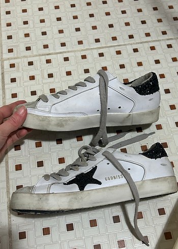 Siyah Detaylı Beyaz Sokak Stili Kadın Spor Ayakkabı - Görsel 4