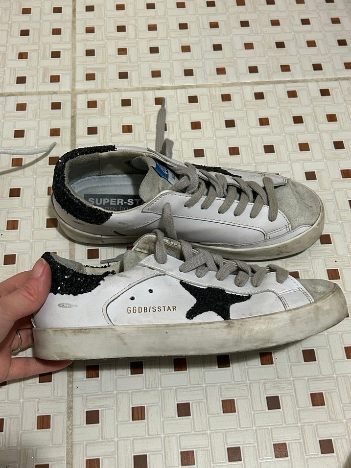 Siyah Detaylı Beyaz Sokak Stili Kadın Spor Ayakkabı - Görsel 3