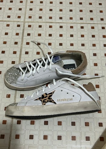 Beyaz Leopar Desenli Payetli Kadın Spor Ayakkabı - Görsel 2