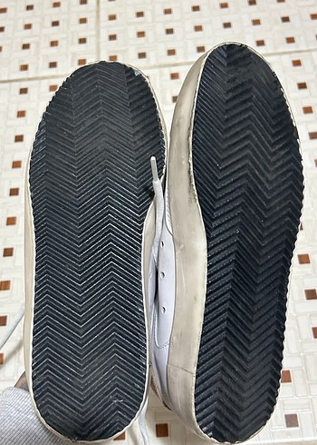 Beyaz Leopar Desenli Payetli Kadın Spor Ayakkabı - Görsel 4