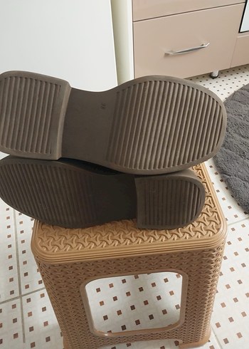 Kahverengi Deri Kadın Platform Bot - Görsel 5