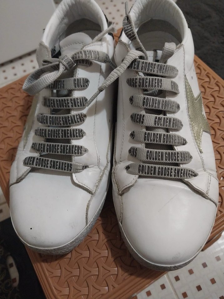 Gri Yılan Desenli Beyaz Kadın Spor Ayakkabı - Görsel 3