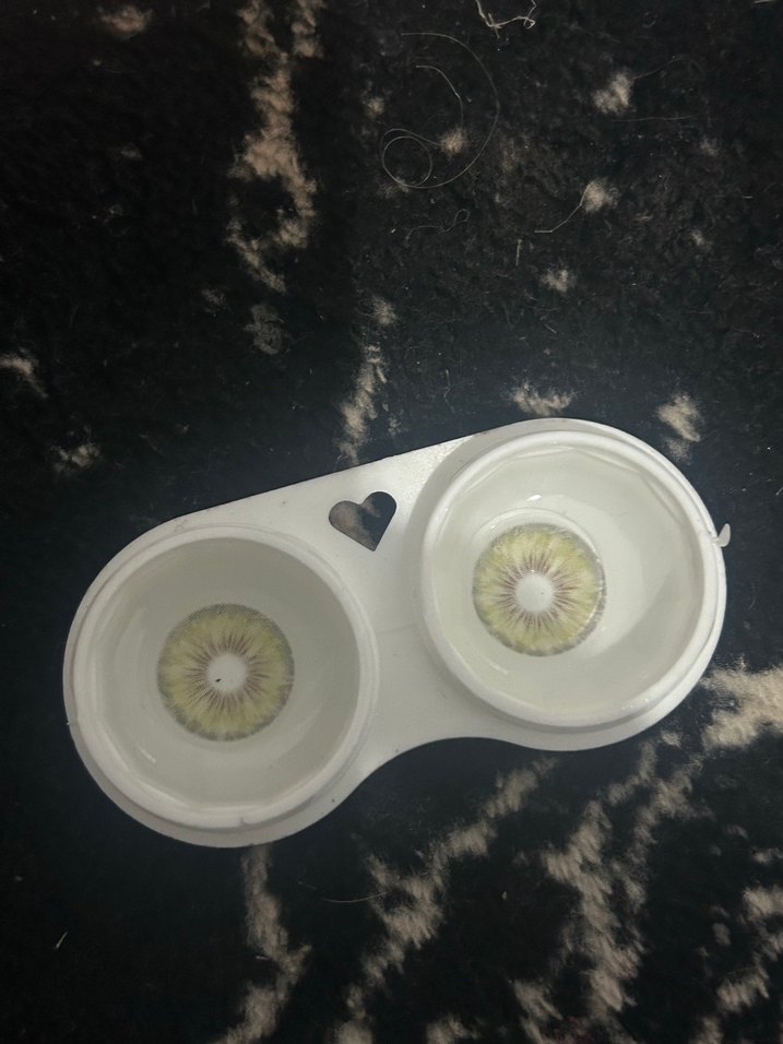 Euphoria Lens Şiir Kitabı - Görsel 4