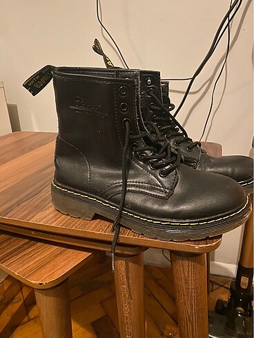 Dr. Martens DR. MARTENS KADIN DERİ BOT