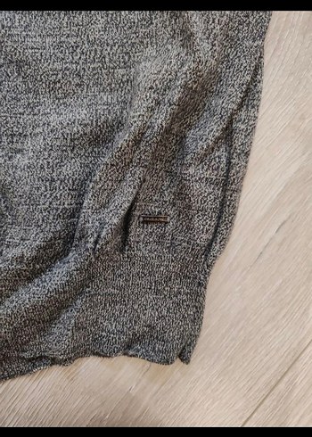 CACHAREL DÜĞMELİ %100 YÜN HIRKA SÜVETER - Görsel 3