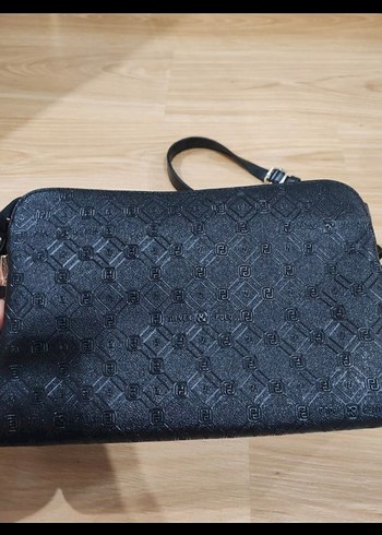 SİLVER POLO DERİ SİYAH ÇANTA - Görsel 2